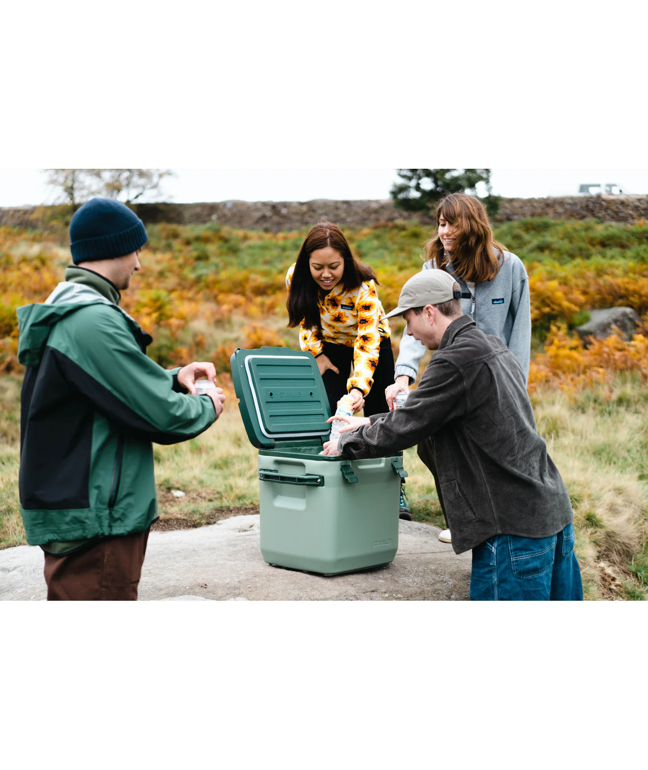 Cold-For-Days Outdoor Cooler | 28.3L - Image 15