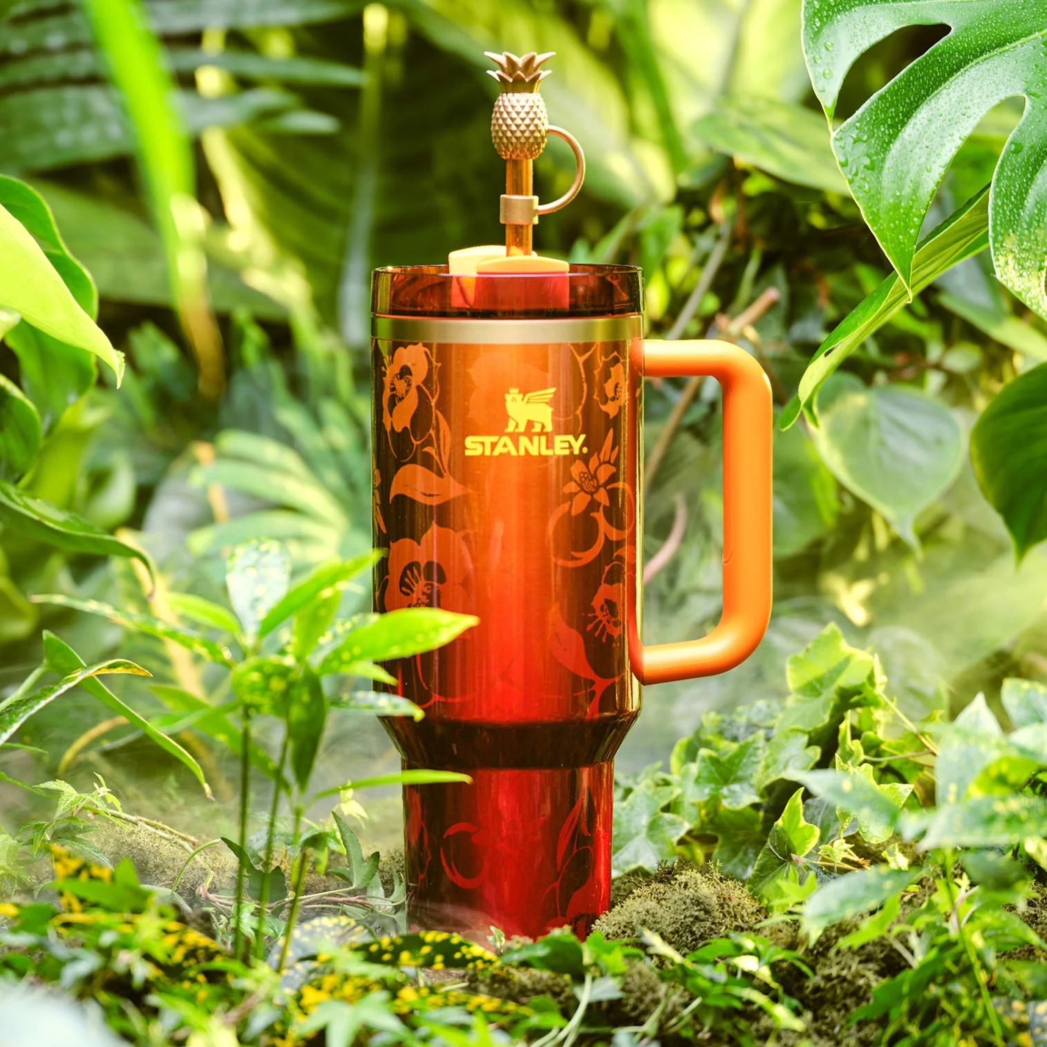 Stanley 1913 x Karol G Quencher® H2.0 FlowState™ Tumbler | 1.18L - Image 11