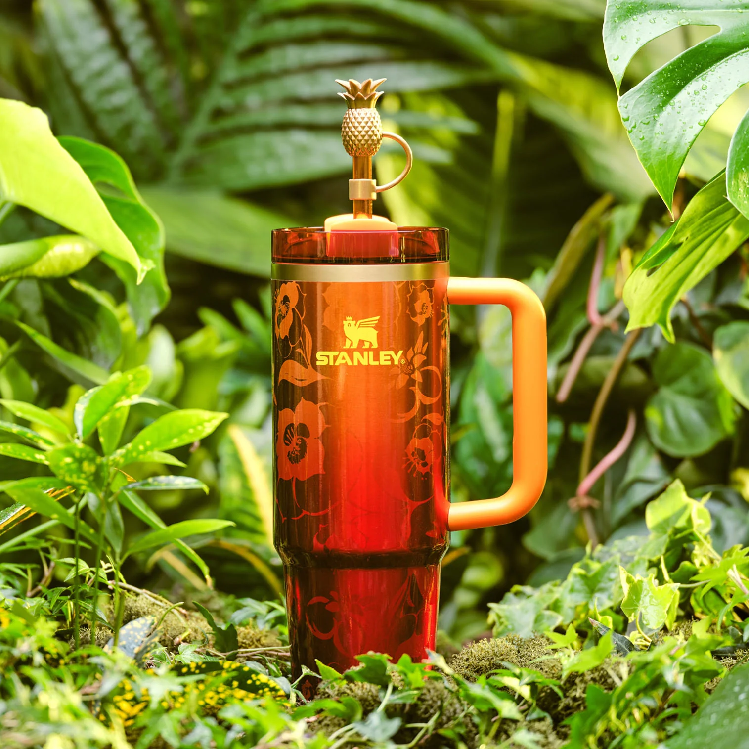 Stanley 1913 x Karol G Quencher® H2.0 FlowState™ Tumbler | 1.18L - Image 12